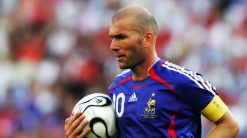 Zinedine Zidane - Cầu thủ vĩ đại nhất thế giới