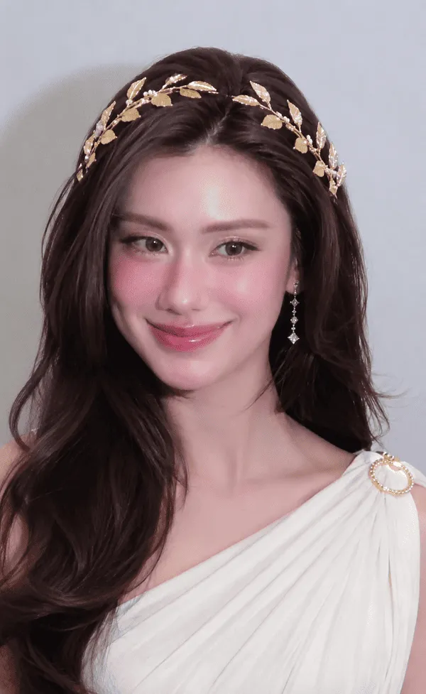 Lena Lorena Schuett cực kỳ xinh