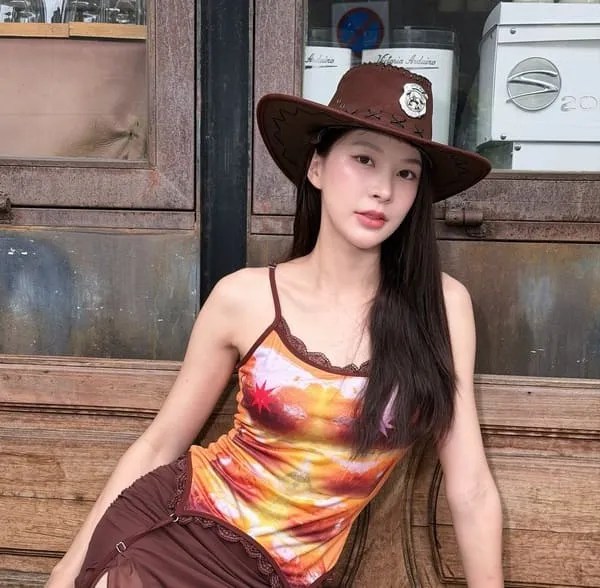 Puinoon Warangsiri Tanajarusworaphat hình ảnh