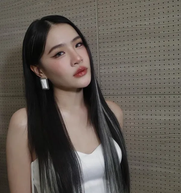 Aom Pundao Panyabaramee sự nghiệp diễn xuất