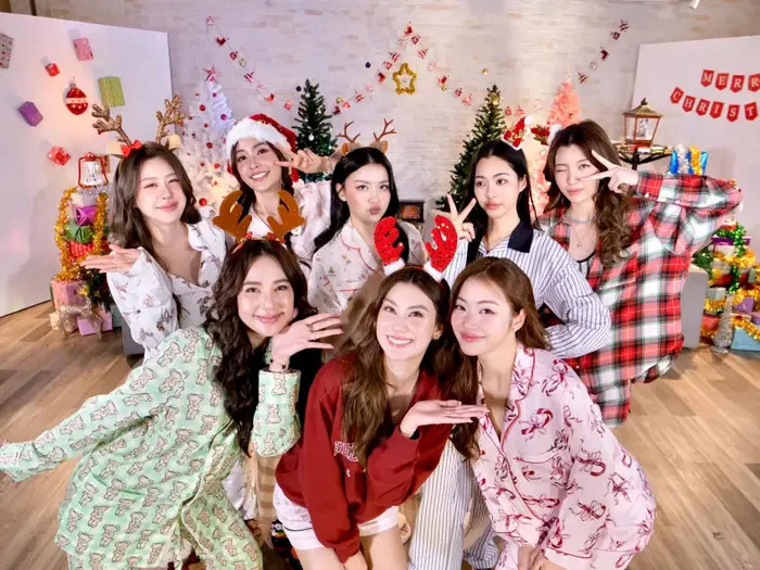 Đôi nét về các couple girl love Channel 3