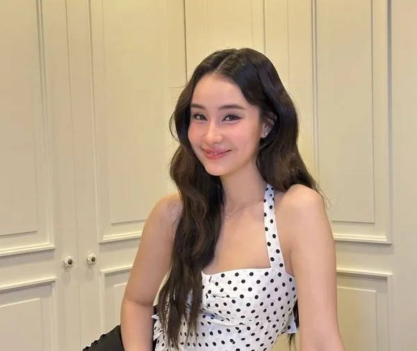 Jayna Angelina Stevens có nụ cười tỏa nắng