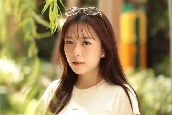 Sự nghiệp Mewnich Nannaphas Loetnamchoetsakun