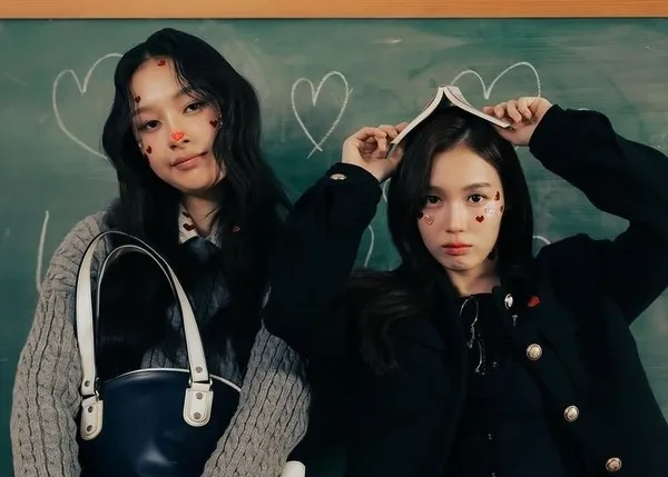 MilkLove look học sinh nổi loạn