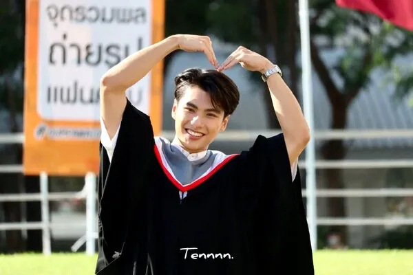 Ohm Pawat Chittsawangdee con đường học vấn