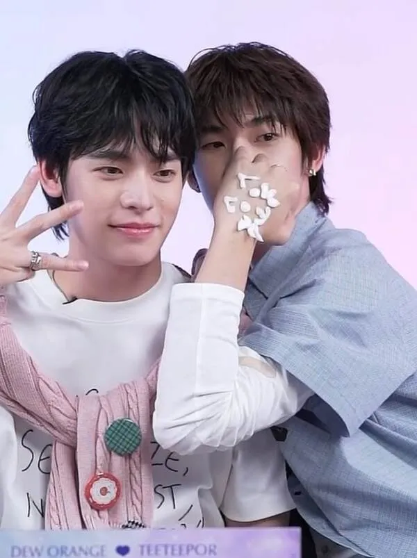 couple TeeTeePor tại fansign