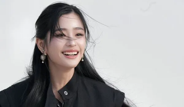 Tu Tontawan Tantivejakul profile chi tiết